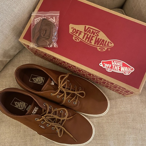 Vans Other - VANS mens size 13 Atwood Leather brown/marshmallow shoes 👞